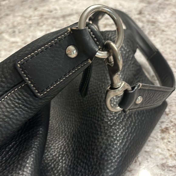 Coach black pebbled leather hobo. - Picture 4 of 9